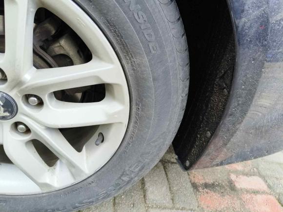 [芜湖·皖B] 二手起亚起亚K52012款 2.0L 手动GL