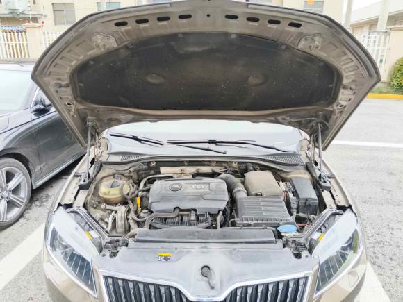 [嘉兴·浙F] 二手斯柯达速派2016款 TSI330 DSG智行版