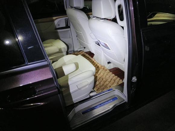 [无锡·苏B] 二手别克别克GL82018款 ES 28T 舒适型 国VI