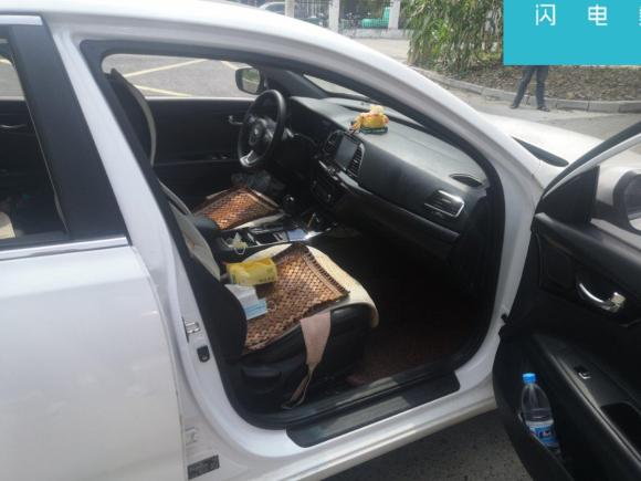 [湖州·浙E] 二手起亚起亚K42014款 1.8L 自动GLS