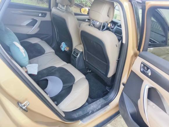 [南京·苏A] 二手DSDS 62016款 1.8T 60周年限量版THP200