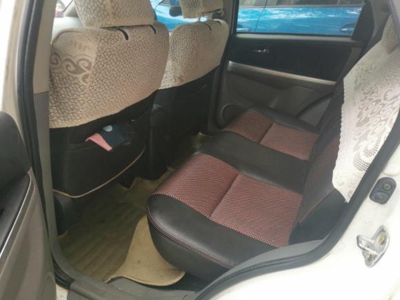 [武汉·鄂A] 二手铃木天语 SX42011款 两厢 1.6L 自动运动型