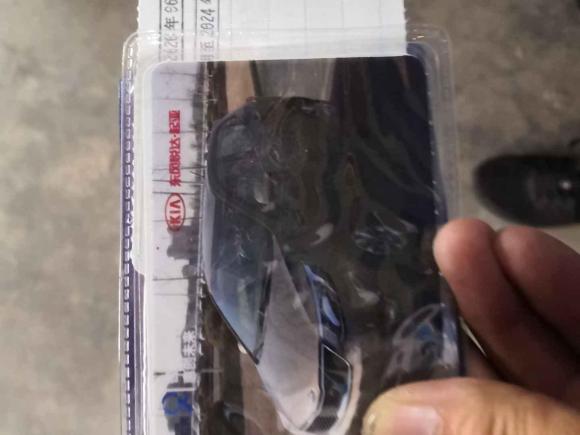 [上海·沪C] 二手起亚起亚K22015款 两厢 1.4L AT GLS炫酷版