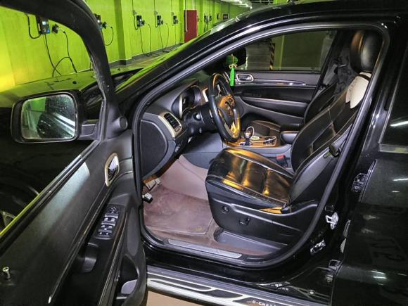 [合肥·皖A] 二手Jeep大切诺基2015款 3.0TD 柴油 舒享导航版