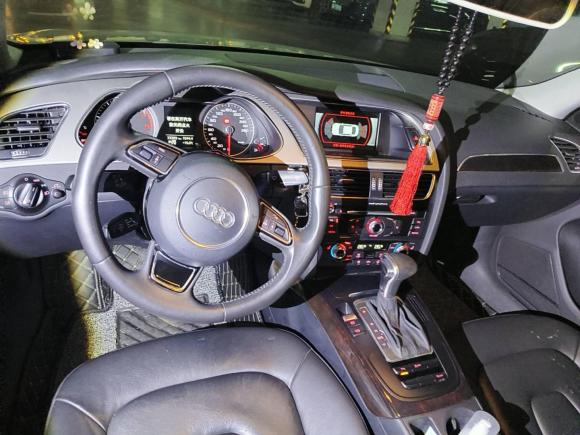 [南京·苏A] 二手奥迪奥迪A4L2015款 35 TFSI 自动舒适型