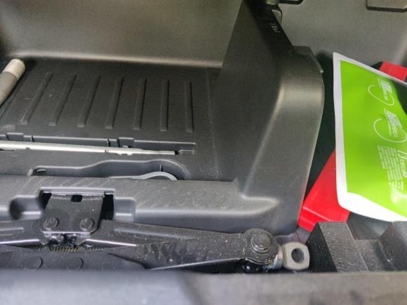 [成都·川A] 二手英菲尼迪英菲尼迪ESQ2014款 1.6L 率性版