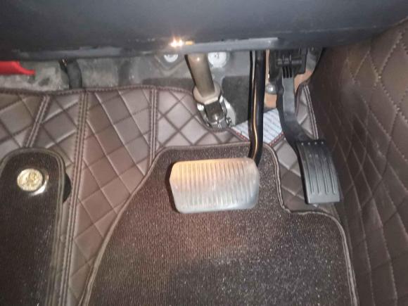 [宁波·浙B] 二手沃尔沃沃尔沃C702010款 2.5T T5