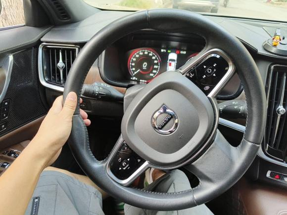 [南通·苏F] 二手沃尔沃沃尔沃S902021款 B5 智远豪华版