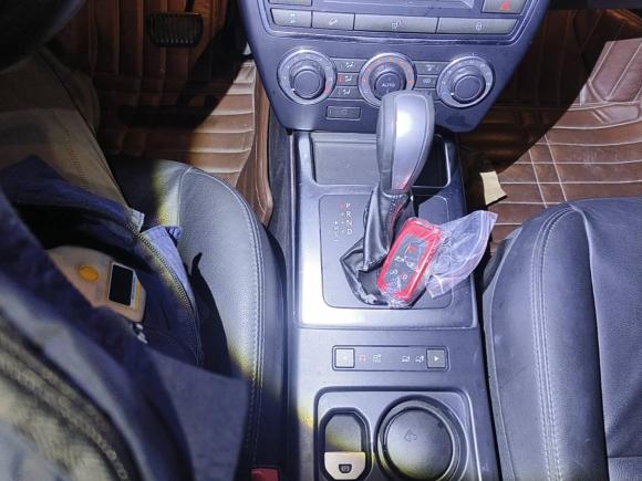 [成都·川X] 二手路虎神行者22013款 2.2T SD4 SE柴油版