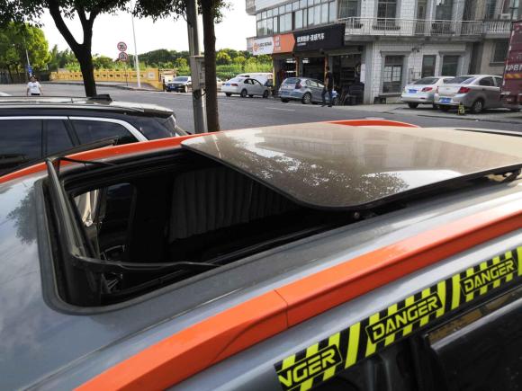 [上海·沪A] 二手埃安AION Y2021款 70 科技活力版