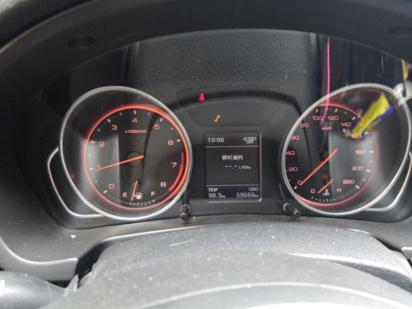 [成都·贵F] 二手汉腾汽车汉腾X72016款 1.5T 手动豪华型