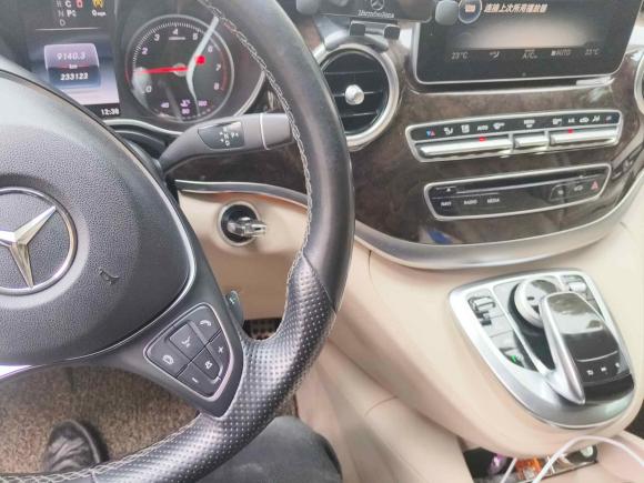 [杭州·浙A] 二手奔驰奔驰V级2017款 V 260 L 尊贵加长版