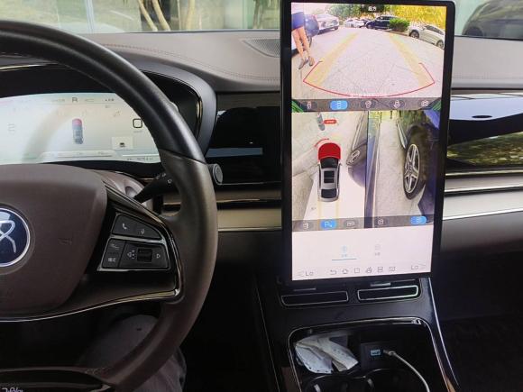 [上海·沪A] 二手比亚迪汉2022款 EV 创世版 715KM前驱尊荣型