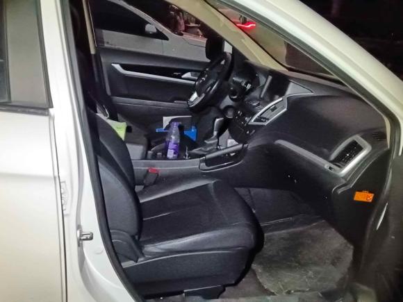 [苏州·闽J] 二手东风风神东风风神AX72015款 2.0L 手动智逸型