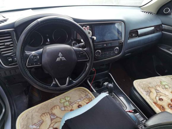 [义乌·浙E] 二手三菱欧蓝德2019款 2.0L 两驱畅享版 5座 国V