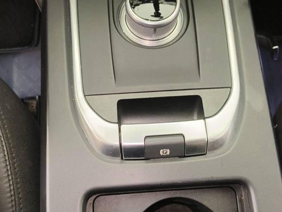 [广州·粤A] 二手路虎发现神行2015款 2.0T HSE LUXURY