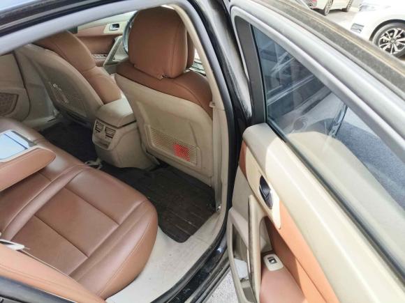 [南通·苏F] 二手标致标致5082011款 2.0L 手动经典版