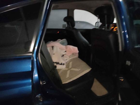 [上海·津J] 二手双龙爱腾2011款 2.3L 两驱舒适汽油版