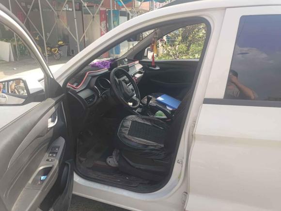 [南京·苏L] 二手五菱汽车五菱宏光S32019款 1.5L 手动标准型 国VI