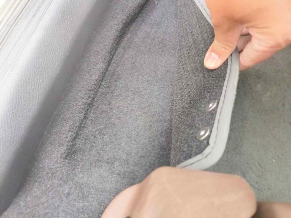 [佛山·粤X] 二手奔驰奔驰E级2019款 E 200 L 运动型