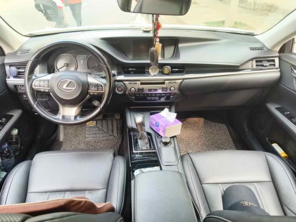 [武汉·鄂A] 二手雷克萨斯雷克萨斯ES2015款 200 舒适版