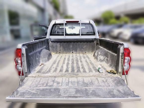 [成都·川A] 二手长城风骏52017款 2.0T欧洲版柴油两驱进取型大双排GW4D20E