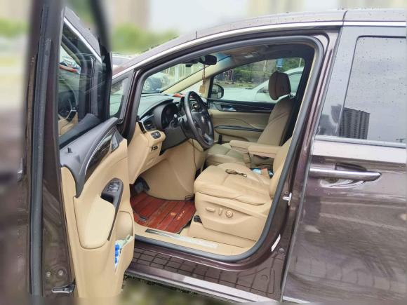 [南昌·赣A] 二手别克别克GL82018款 ES 28T 旗舰型 国VI