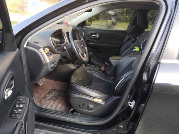 [西安·陕A] 二手Jeep自由光2017款 2.0L 优越版