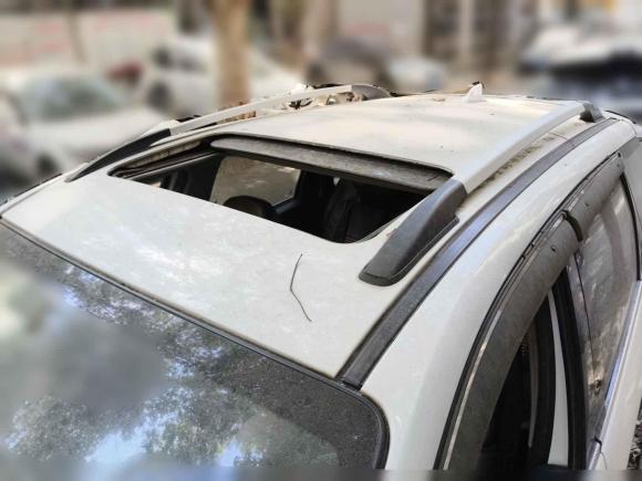 [武汉·鄂A] 二手东风风行景逸X52016款 1.6L CVT豪华型