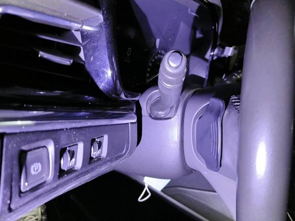 [深圳·粤B] 二手凯迪拉克凯迪拉克XT52018款 25T 豪华型