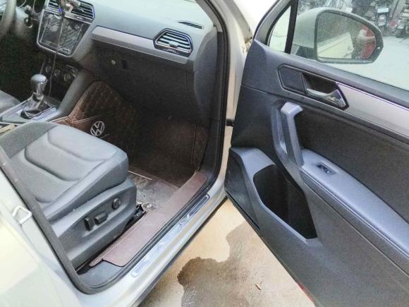 [广州·湘J] 二手大众途观L2020款 330TSI 自动两驱全景舒适版 国VI