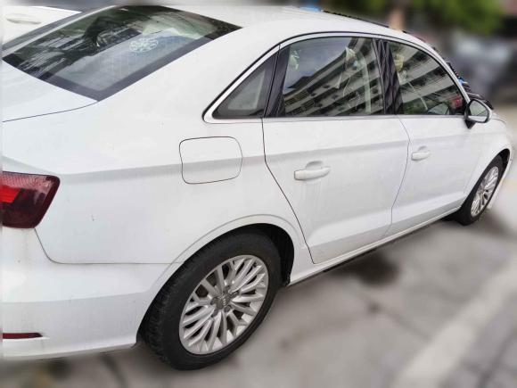 [深圳·粤S] 二手奥迪奥迪A32016款 Limousine 35 TFSI 进取型