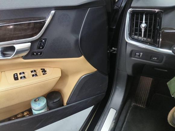 [上海·沪A] 二手沃尔沃沃尔沃S902018款 T4 智远版