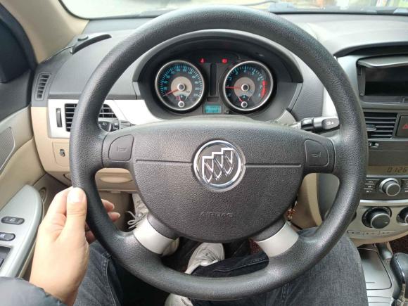 [无锡·苏B] 二手别克凯越2013款 1.5L 自动经典型