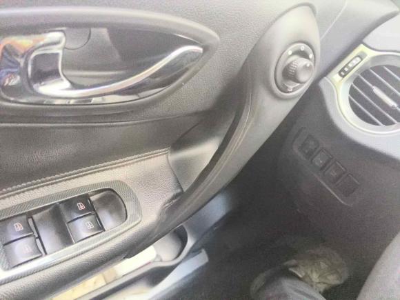 [上海·沪A] 二手雷诺科雷傲2012款 2.5L 四驱豪华导航版