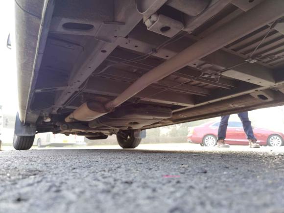 [无锡·苏B] 二手上汽大通MAXUS上汽大通MAXUS 新途V802018款 2.5T 6挡手动傲运通长轴中顶7/10座