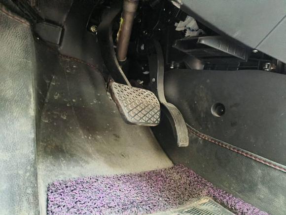 [宁波·浙B] 二手奇瑞艾瑞泽52016款 1.5L CVT领锐版