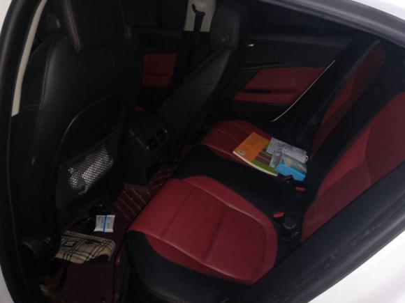 [上海·鲁A] 二手捷豹捷豹XE2015款 2.0T 200PS R-Sport