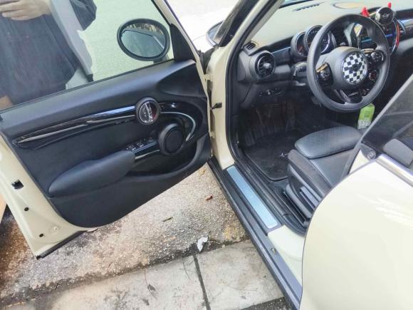 [无锡·苏F] 二手MINIMINI2019款 1.5T COOPER 艺术家 五门版