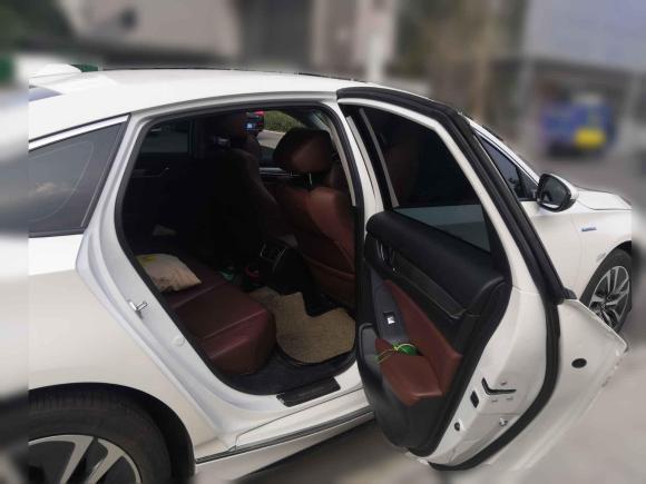 [成都·川A] 二手本田雅阁2018款 锐·混动 2.0L 锐领版 国VI