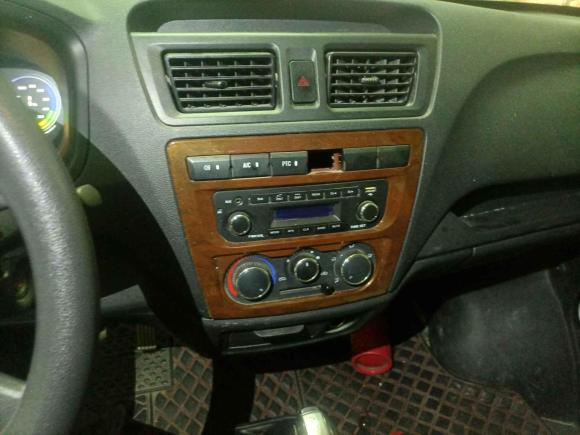 [苏州·苏E] 二手长安凯程长安睿行EM602022款 纯电动厢式运输车4498车长平顶背掀门2座60kW 41.86kWh