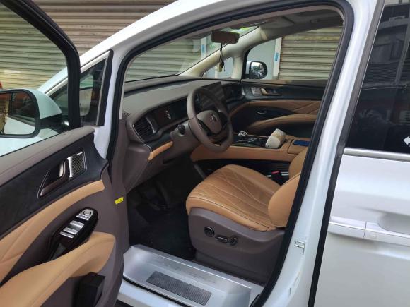 [苏州·苏E] 二手腾势腾势D92022款 DM-i 1040 尊贵型