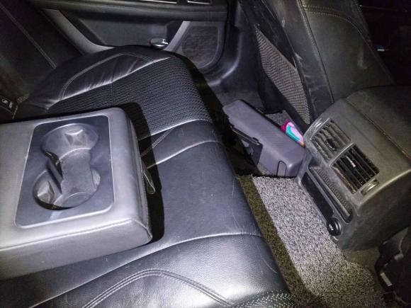 [南京·苏A] 二手捷豹捷豹XF2016款 XF 2.0T 两驱风华版