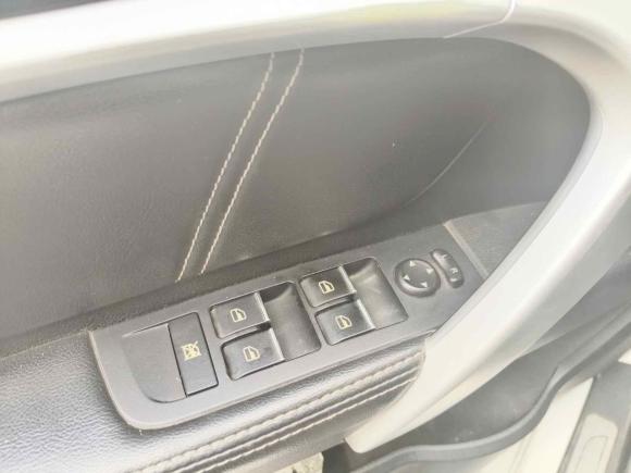 [义乌·浙G] 二手吉利汽车帝豪2016款 三厢 1.3T CVT向上版