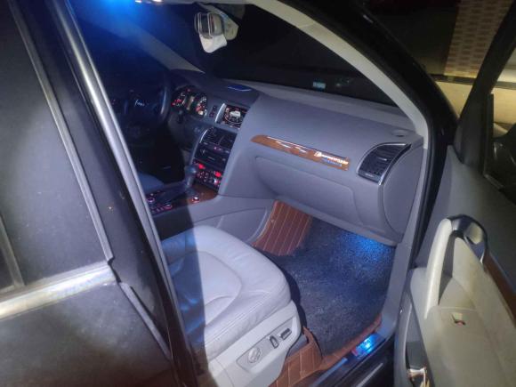 [无锡·苏B] 二手奥迪奥迪Q72014款 35 TDI 运动型