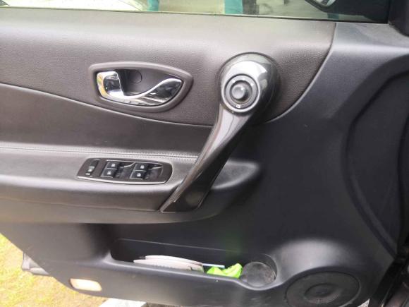 [青岛·鲁B] 二手雷诺科雷傲2014款 2.5L 四驱舒适版