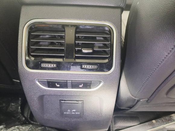 [成都·川A] 二手哈弗哈弗H6 Coupe2015款 蓝标 2.0T 自动两驱尊贵型