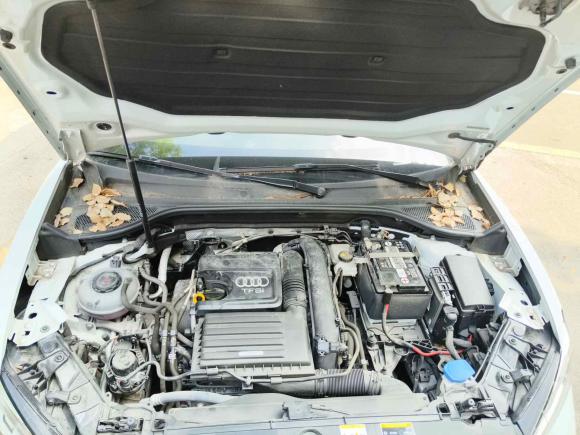 [上海·皖B] 二手奥迪奥迪Q2L2022款 35 TFSI 进取动感型