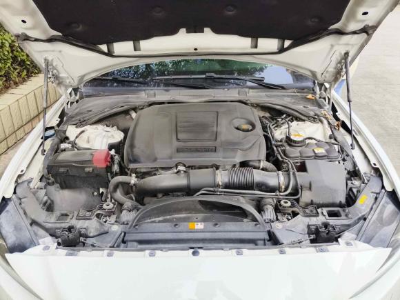 [南通·苏F] 二手捷豹捷豹XEL2018款 2.0T 200PS 尊享版