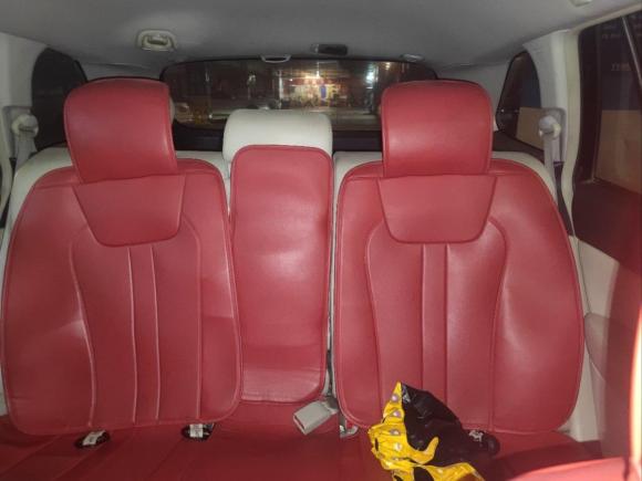 [台州·浙J] 二手斯巴鲁傲虎2010款 2.5i豪华版